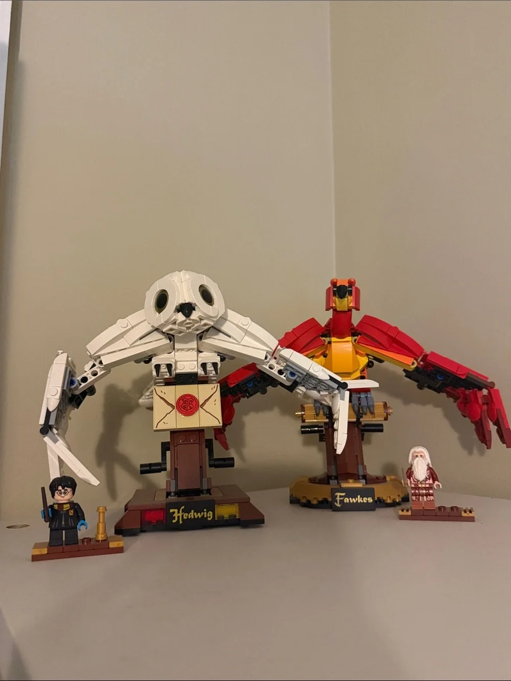 Lego White Owl and Red Parrot Display Duo
